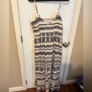 SHEIN Black and Cream Geometric Maxi Dress